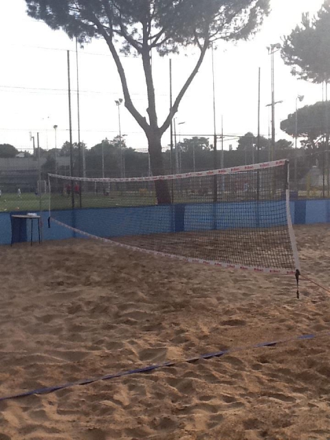 Il fenomeno ''beach tennis'': il nuovo sport che si pratica in spiaggia